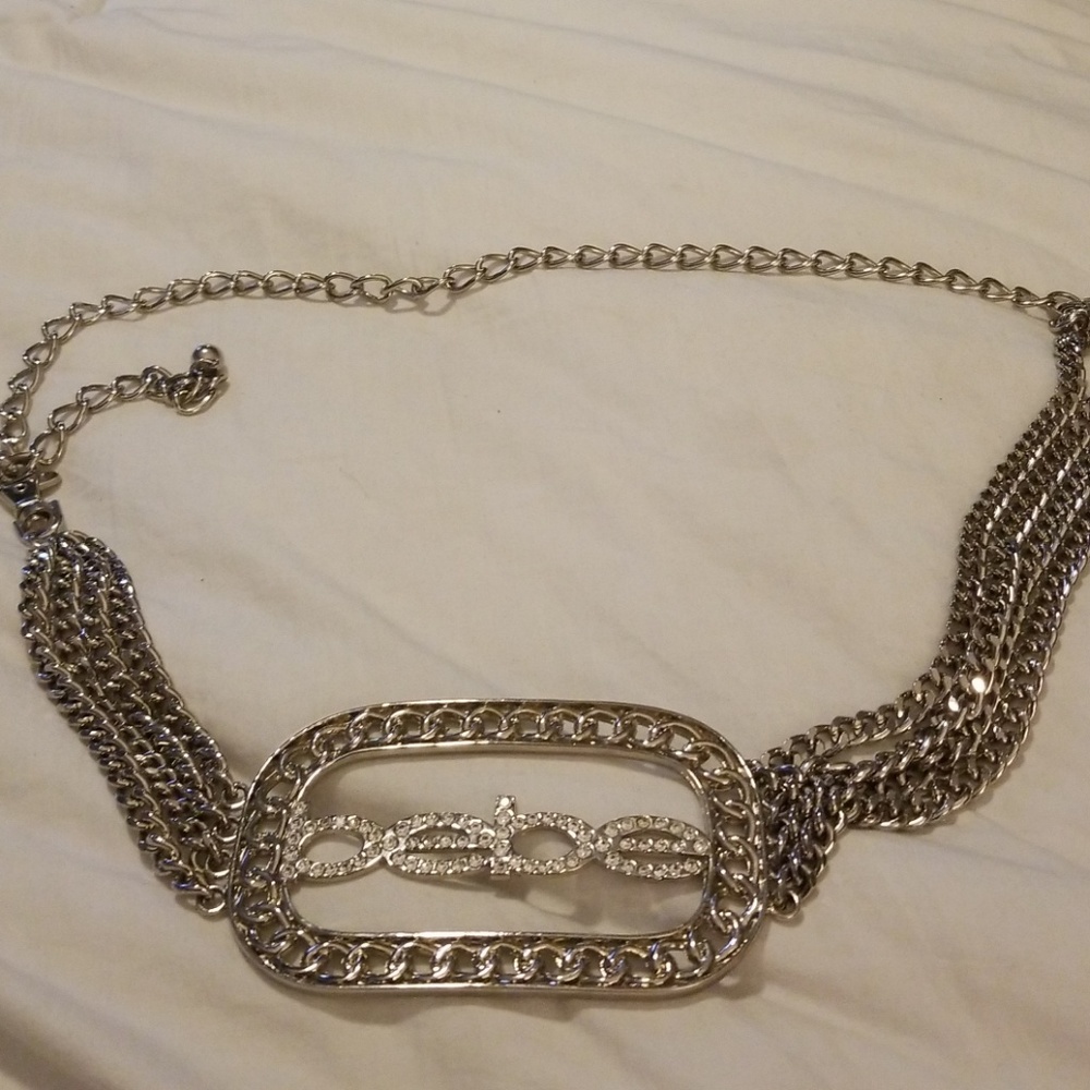Be be  Beautiful chain  Belt
